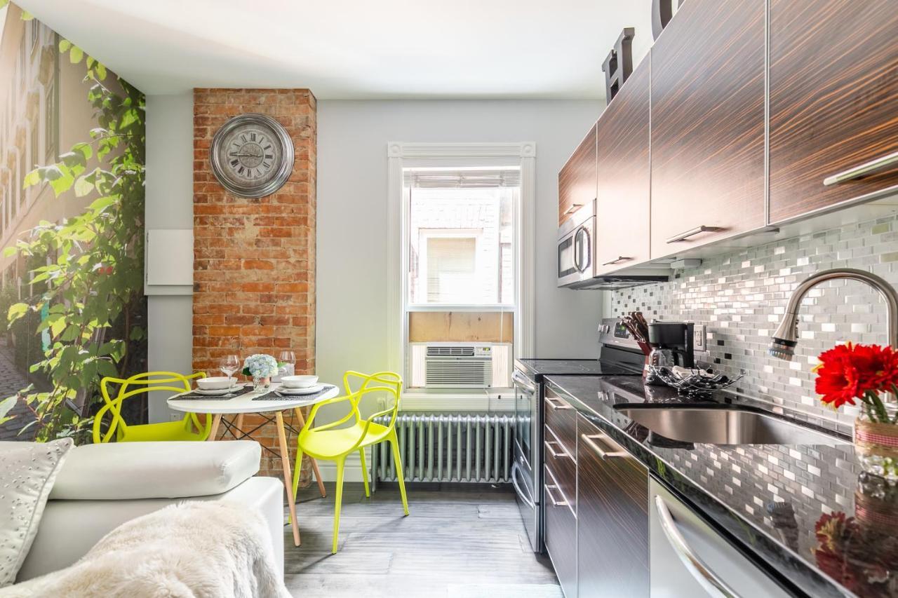 Nb Urban Luxury Suites Торонто Екстериор снимка