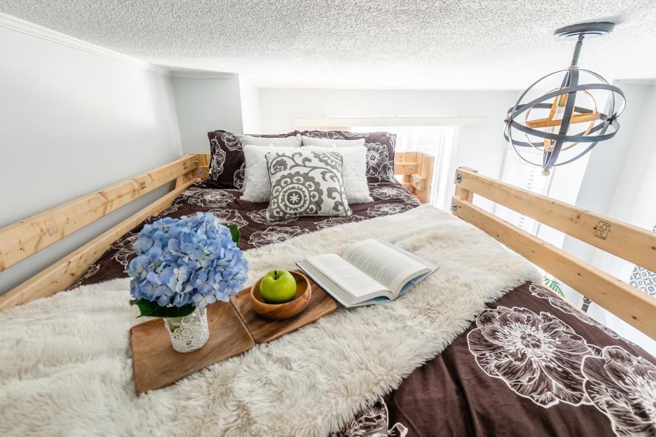Nb Urban Luxury Suites Торонто Стая снимка
