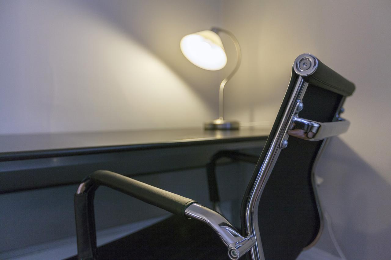 Nb Urban Luxury Suites Торонто Екстериор снимка