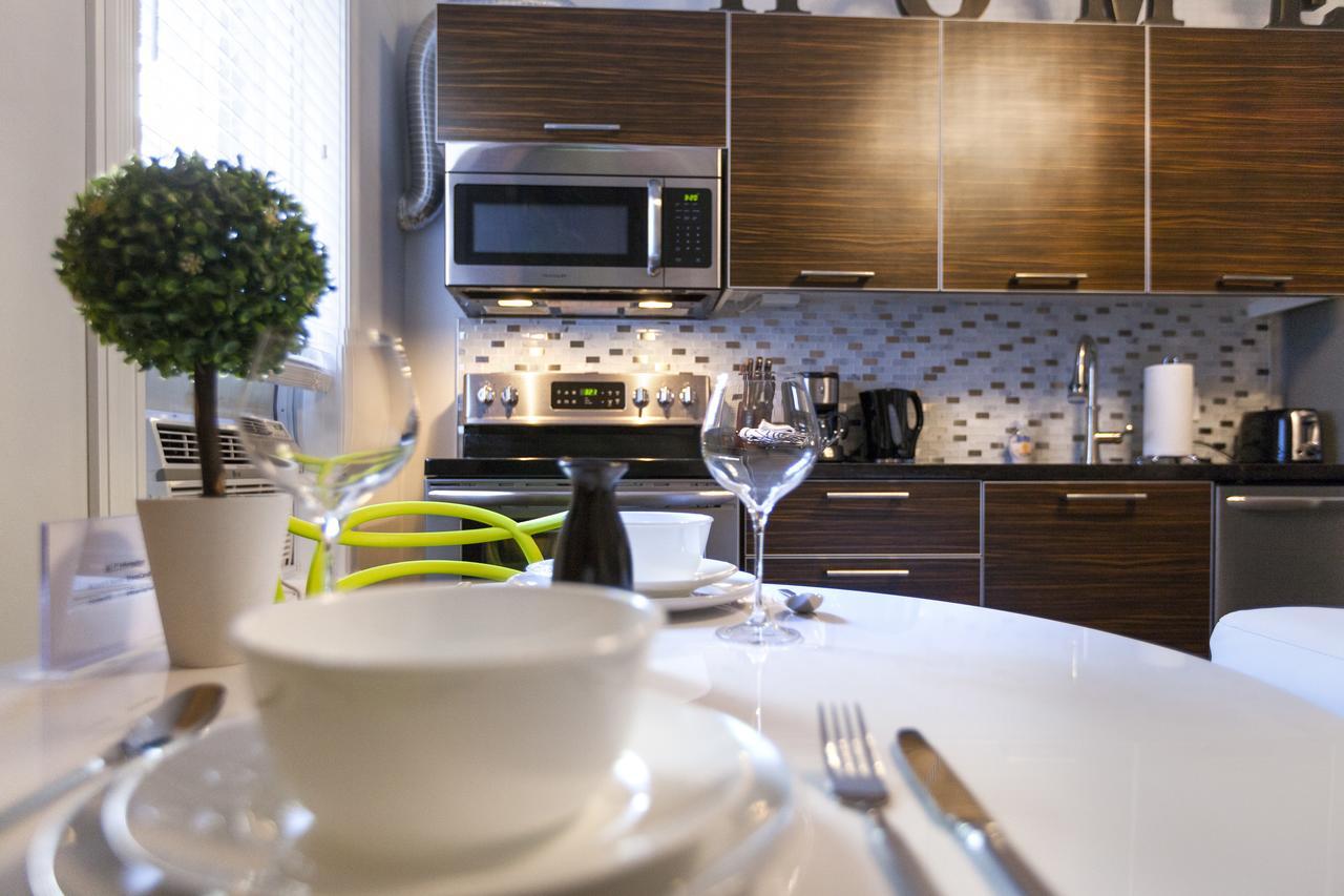 Nb Urban Luxury Suites Торонто Екстериор снимка