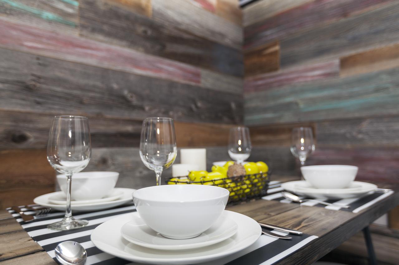 Nb Urban Luxury Suites Торонто Екстериор снимка