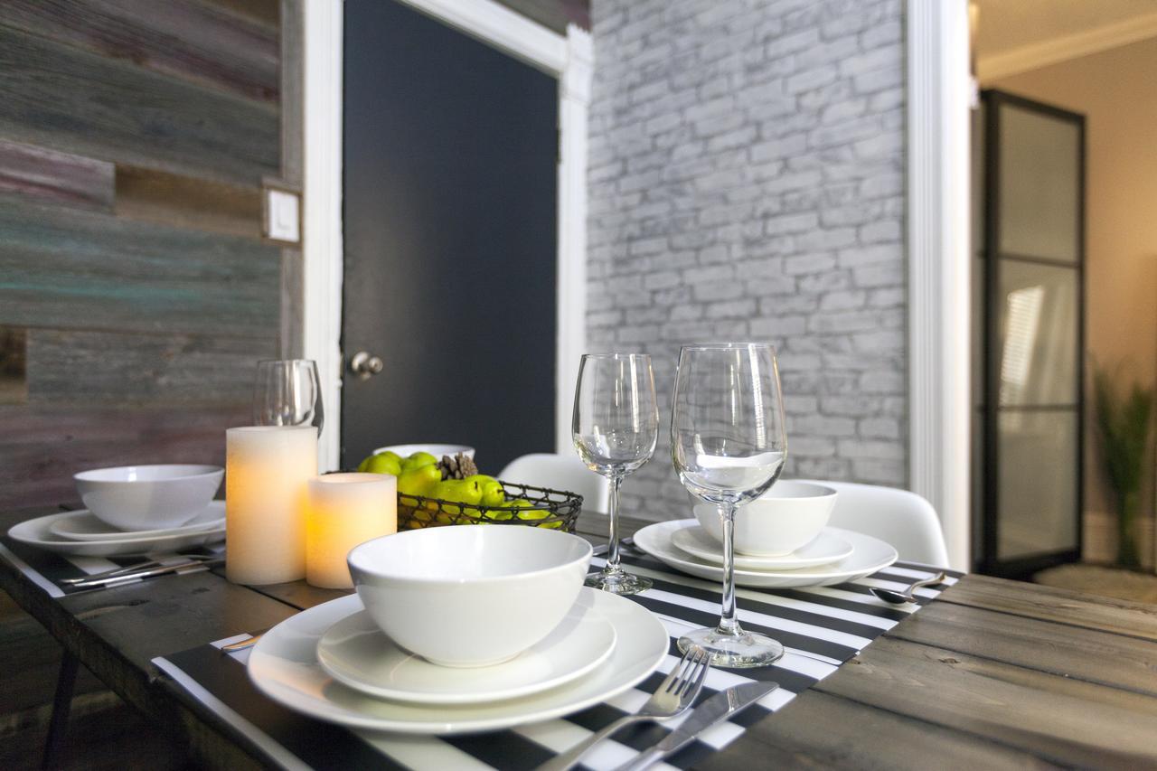 Nb Urban Luxury Suites Торонто Екстериор снимка
